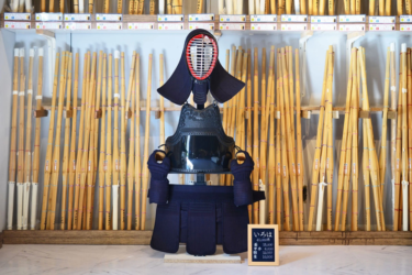 剣道防具の値段相場はこれ！ いつ・何を・いくらで買うべき？ | 寺小屋 