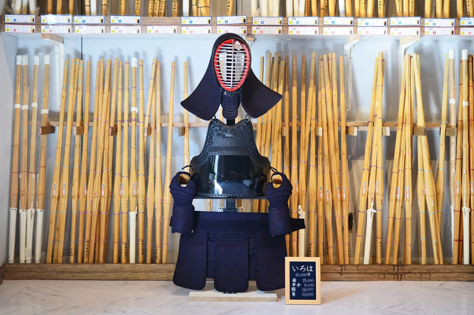 割引50％ 中学女子　剣道防具一式　リュック　袴　練習着　竹刀　木刀　つば その他